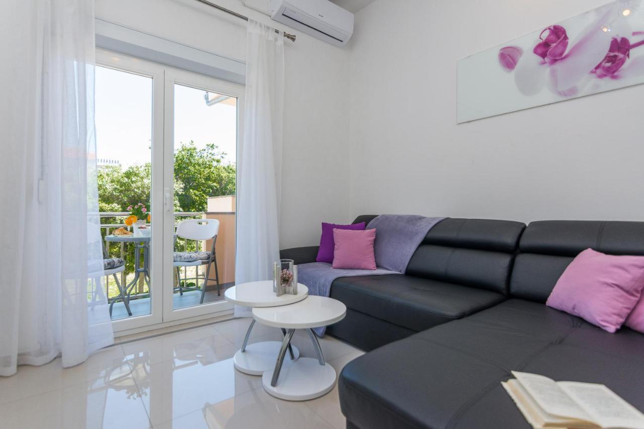 Apartments Marko Sukošan Exteriér fotografie
